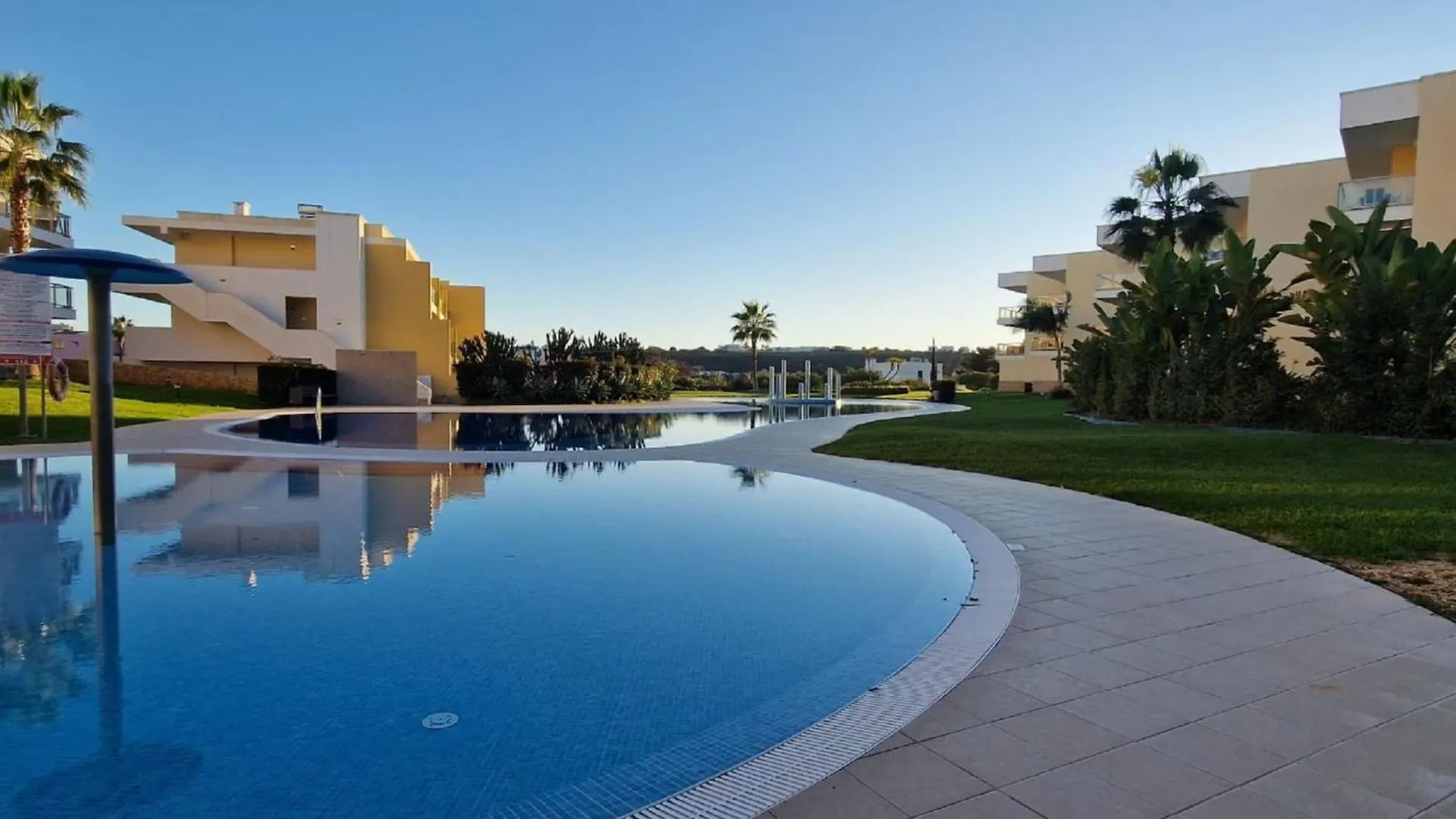 Apartment Jardins Marina T2 By Interhome Αλμπουφέιρα